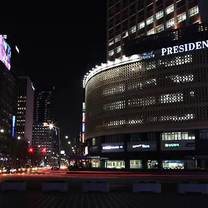 4* Hotel President